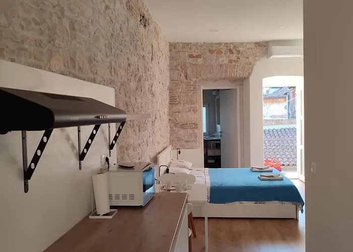 公寓 Central Studio Apartment *