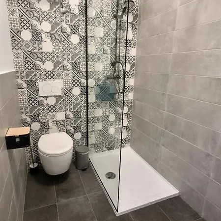 شقة Central Studio Apartment *