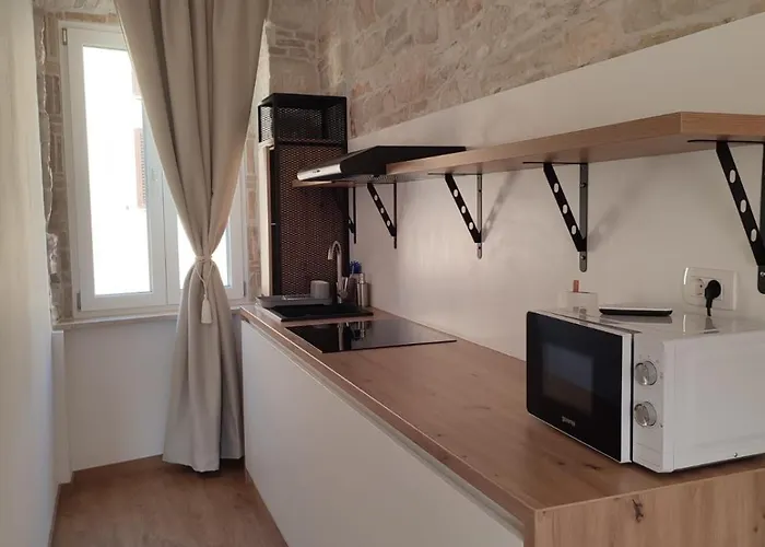 Central Studio Apartment Lejlighed Pula